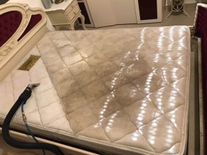 ניקוי כתמי שתן ממזרון weclean