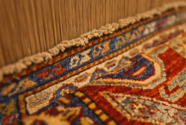 ניקוי שטיחים פרסיים צבעוניים